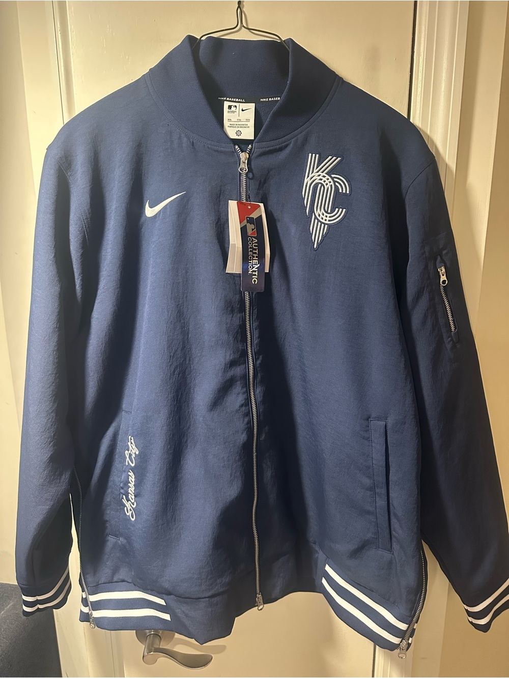 Nike Men’s Kansas City Royals Nike Navy Authentic Collection City Connect Jacket
